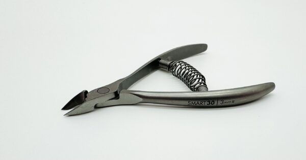 Staleks PRO Cuticle Nipper - Image 3